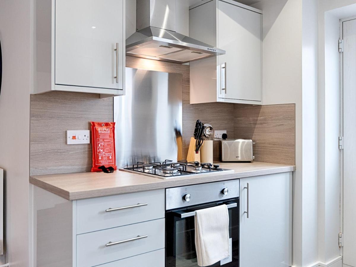 Pass The Keys Luxury Bright Spacious Family Home - Near Beaches Суонси Экстерьер фото